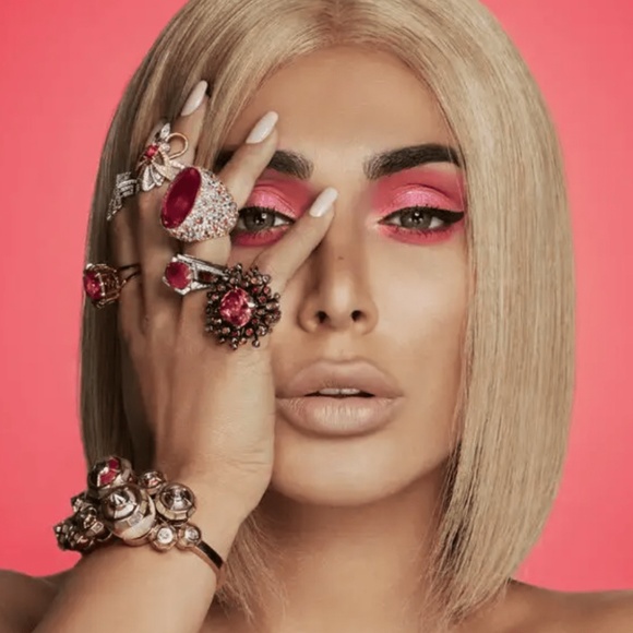 HUDA BEAUTY Ruby Obsessions Eyeshadow Palette - NIB - Picture 6 of 6